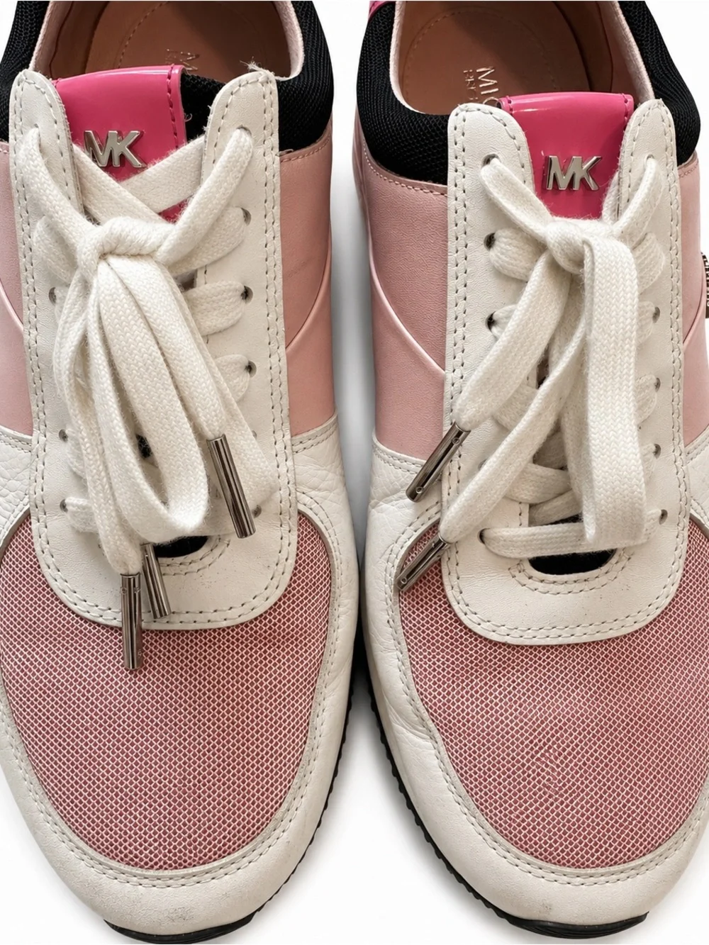 Michael Kors Women’s 7.5 Pink White Leather Mesh Lace Up Sneakers Casual Shoes